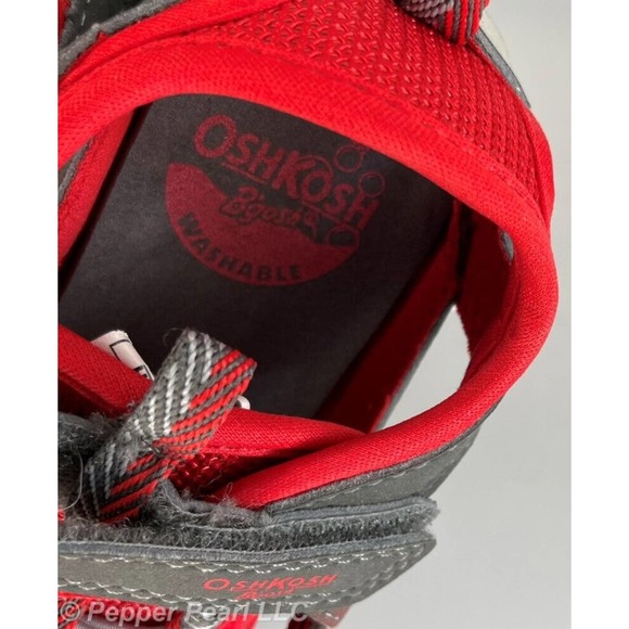 OshKosh B'gosh Toddler size 7 Red and Gray Sandals with hook and loop fasteners - Picture 4 of 8